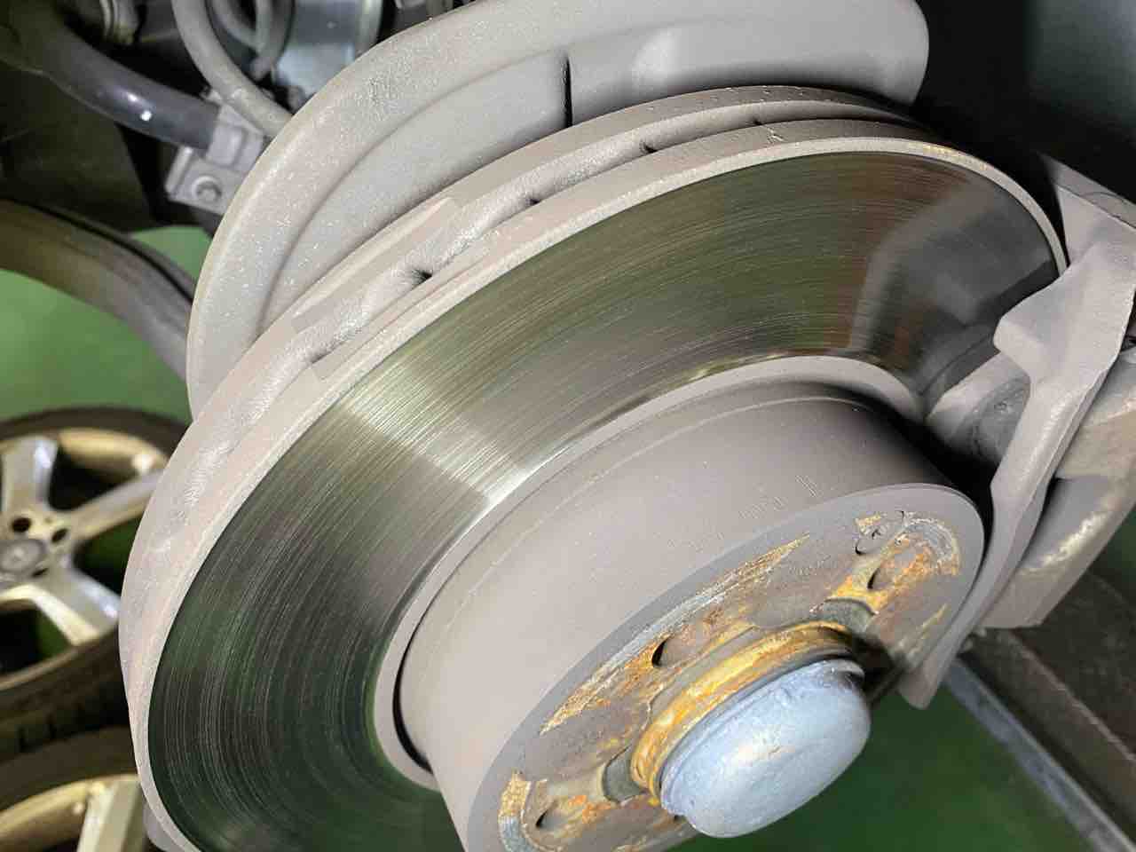 ベンツ Slk R172 ブレーキ交換 Dixcel 木下オートサービスのブログ ベンツ Slk R172 ブレーキ交換 Dixcel 木下オートサービスのブログ