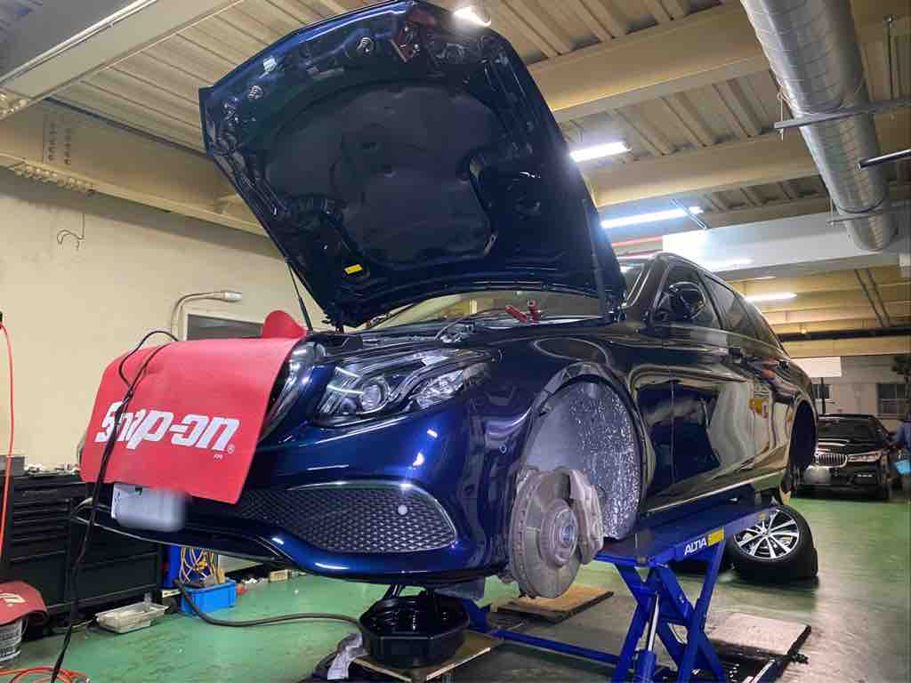 メルセデスベンツ Eクラス E43 W213 法定点検 : 木下オートサービスの