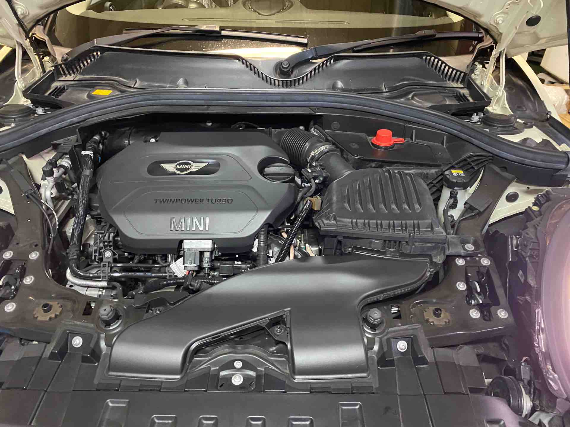 MINI F56SD B47エンジン ターボ本体 2016年製