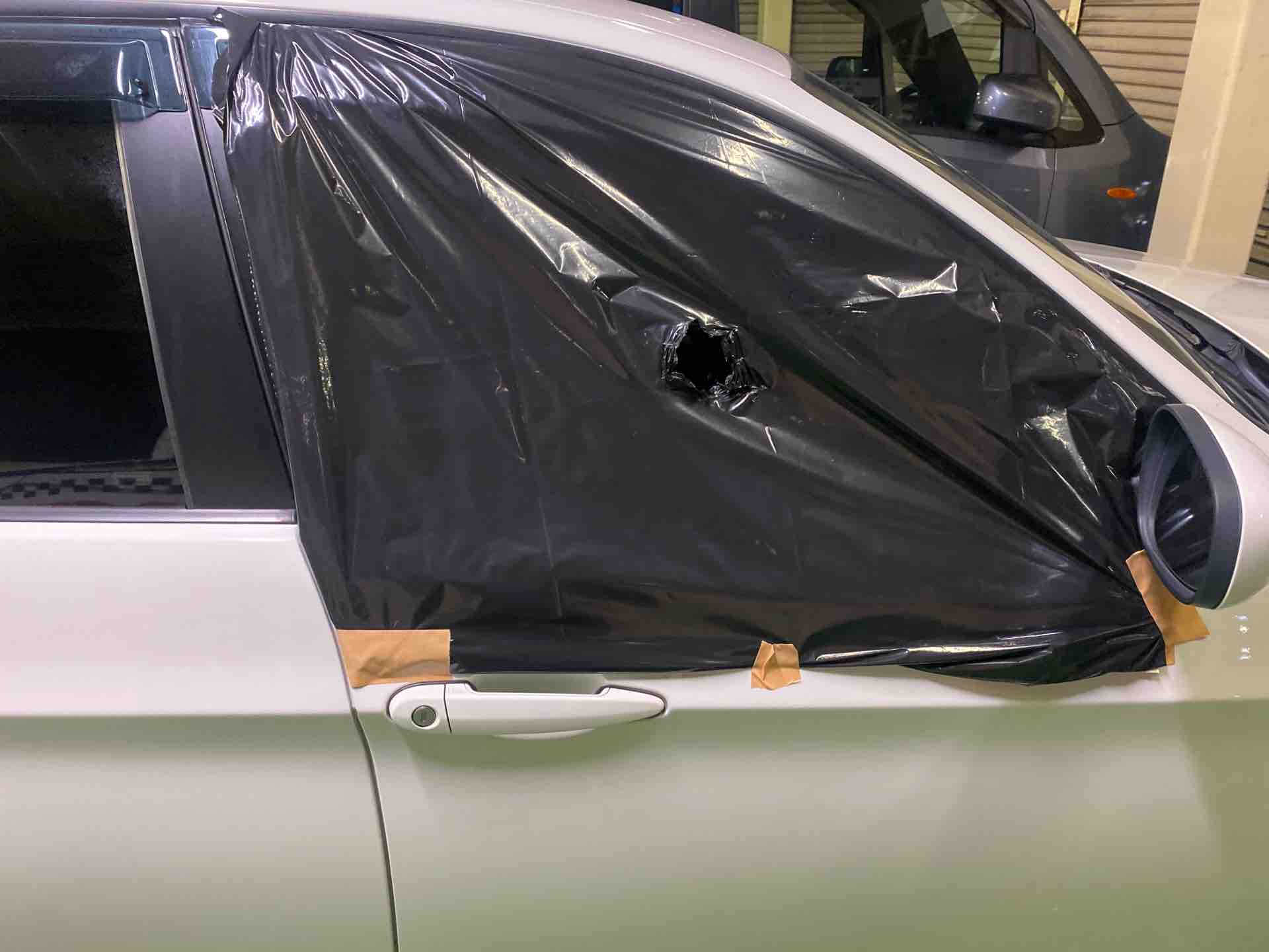 BMW 3シリーズ E90 ライト装置異常、FRM故障 : 木下オートサービスのブログ