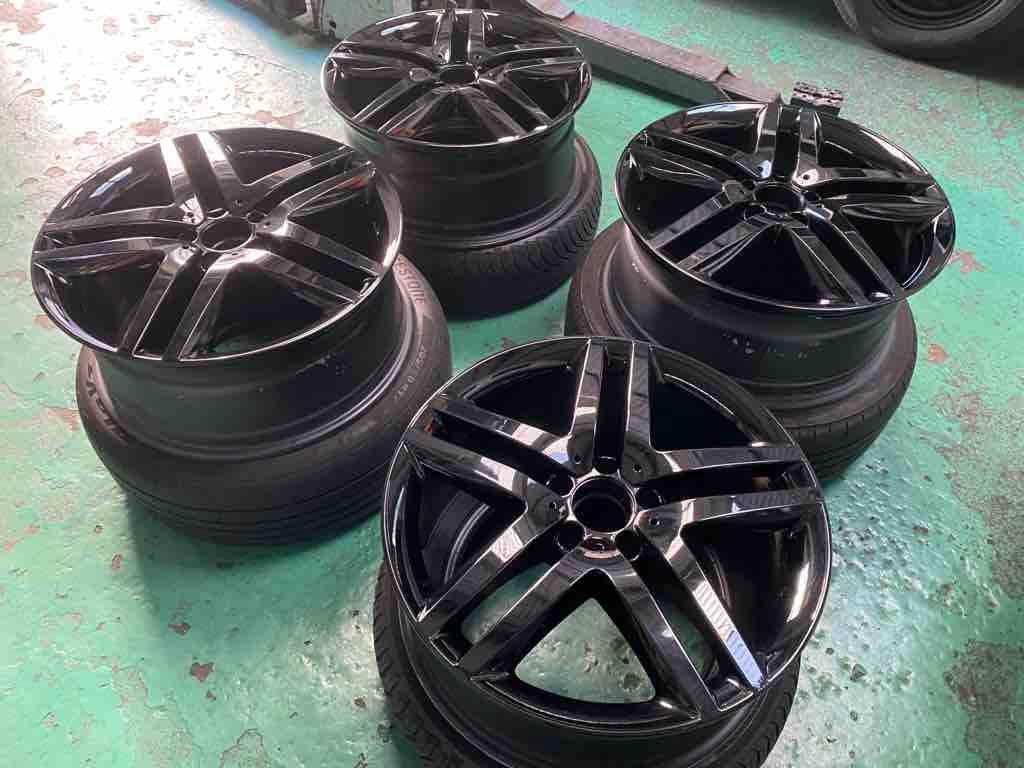 メルセデスベンツ V220d W447 スタッドレスタイヤ : 木下オート