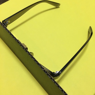 顔出しNGブロガー専用メガネ完成