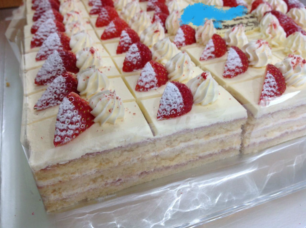 卒業祝いのケーキ 洋菓子カフェかしこのブログ