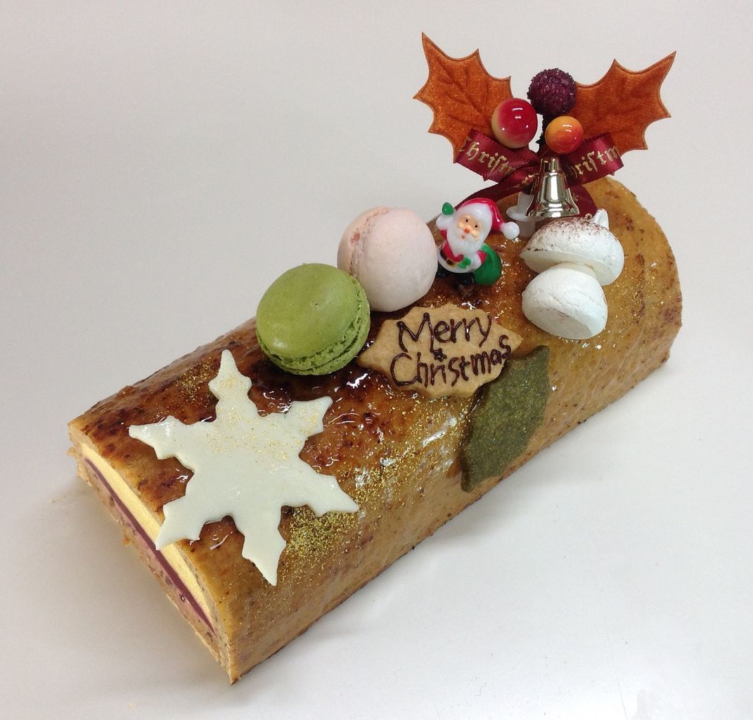 クリスマスケーキ ショコラバナーヌ 洋菓子カフェかしこのブログ