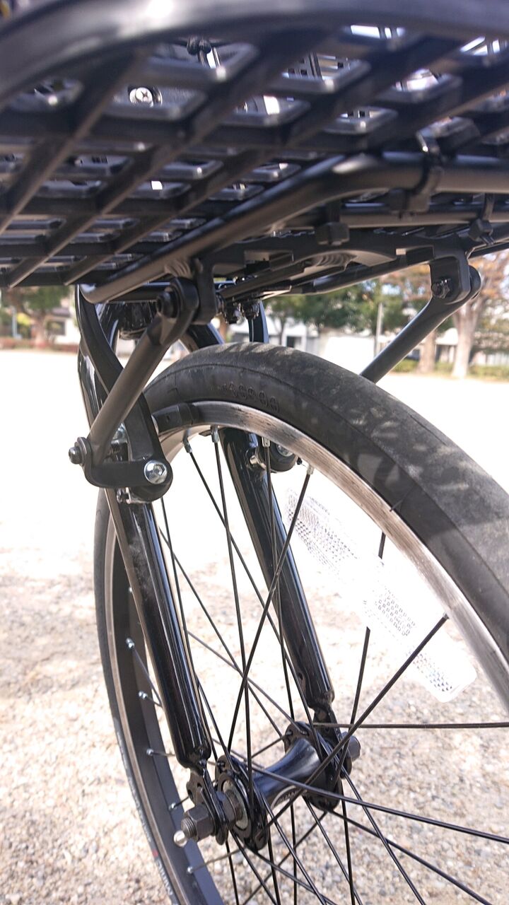 ダボ穴 自転車 フロントキャリア