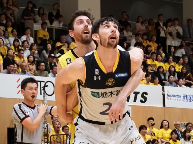 アルバルク東京 プレーが待ち遠しいとロシター選手 宇都宮から移籍 アルバルク東京 bリーグを盛り上げろ 千葉ジェッツまとめ アルバルク東京 プレーが待ち遠しいとロシター選手 宇都宮から移籍 アルバルク東京 bリーグを盛り上げろ 千葉ジェッツまとめ