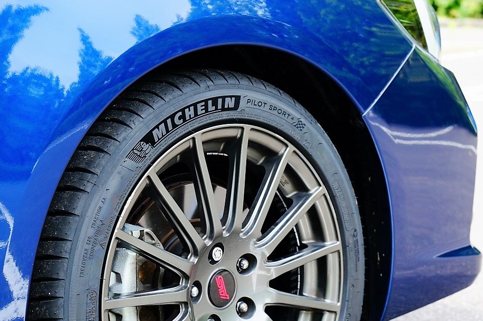 限定SALE新作登場 MICHELIN ミシュラン パイロット スポーツ4 SUV 255/50R20 109Y XL タイヤ単品1本価格 フジタイヤ  通販 PayPayモール