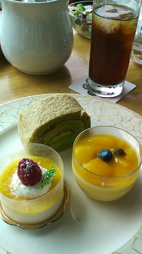 最新版 新前橋 高崎にある群馬ロイヤルホテル グランカフェ お菓子工房 Grand Cafe のスイーツバイキング ケーキビュッフェ 時間が30分延びる裏ワザを 17年8月 東京スイーツビュッフェ ケーキバイキング その他食べ放題速報 最新版 新前橋 高崎にある群馬ロイヤルホテル グランカフェ お菓子工房 Grand Cafe のスイーツバイキング ケーキビュッフェ 時間が30分延びる裏ワザを 17年8月 東京スイーツビュッフェ ケーキバイキング その他食べ放題速報