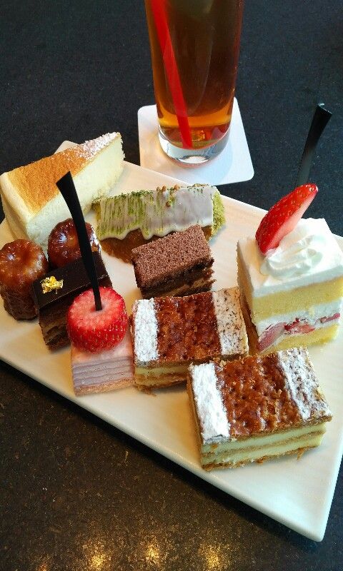 開催初日 品川プリンスホテル Dining Bar Table 9 Tokyo テーブルナイントーキョー 旧トップオブシナガワ の苺スイーツブッフェ ケ キバイキングを詳しく書いてみた 17年12月 東京スイーツビュッフェ ケーキバイキング その他食べ放題速報 開催初日 品川プリンスホテル Dining Bar Table 9 Tokyo テーブルナイントーキョー 旧トップオブシナガワ の苺スイーツブッフェ ケ キバイキングを詳しく書いてみた 17年12月 東京スイーツビュッフェ ケーキバイキング その他食べ放題速報
