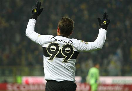 Gif カッサーノが長友好きすぎて乙女になってるｗｗｗｗｗ 海外サッカー日本人選手速報 World Samurai