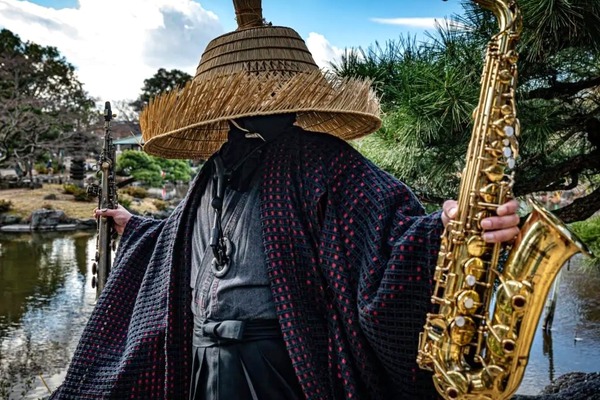 4/19(日)にナゴヤハウジングセンター春日井会場で“サックス侍”のライブが開催（春日井市西山町）