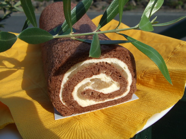 鹿児島 安納芋のロールケーキ かすみ草