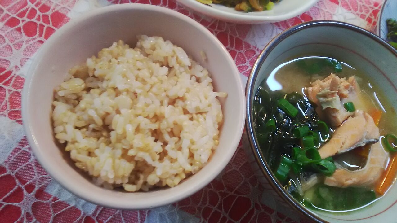 カジキのベーコン挟みカツとゴーヤーの豆板醤炒めと豚肉照り焼きでお昼ご飯 みいこの部屋