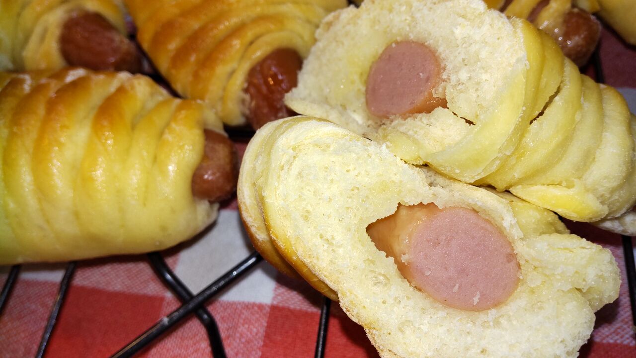 ウインナーウールロールパン みいこの部屋