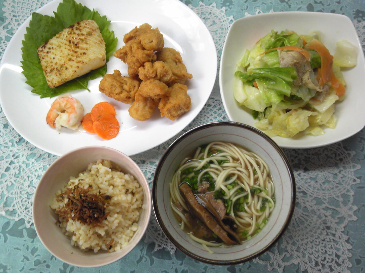 お昼ご飯 大豆のお肉の唐揚げとイカステーキ みいこの部屋