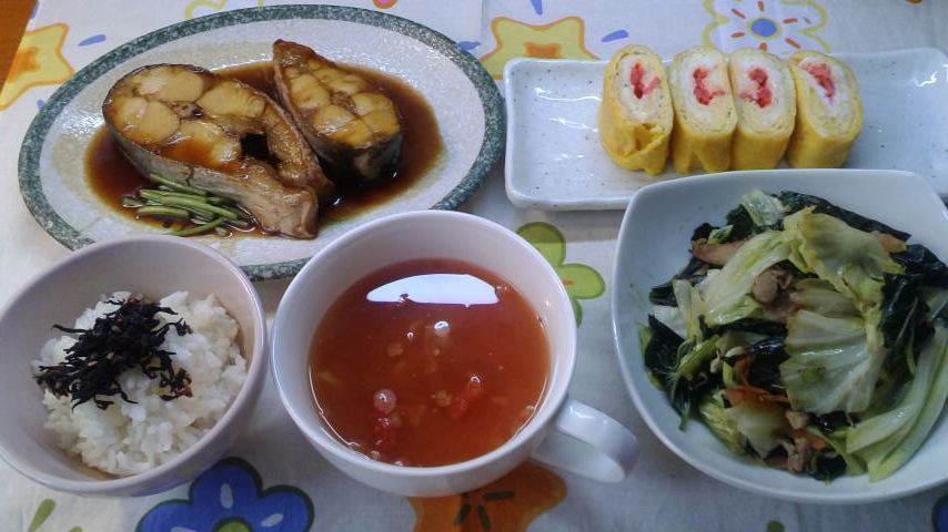 バサ 白身魚 の輪切の煮つけでお昼ご飯 みいこの部屋