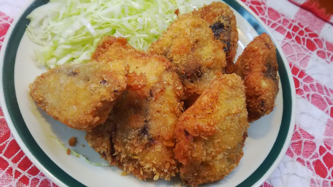 ぶり切り身のフライと大根のきんぴらでお昼ご飯 みいこの部屋 ぶり切り身のフライと大根のきんぴらでお昼ご飯 みいこの部屋