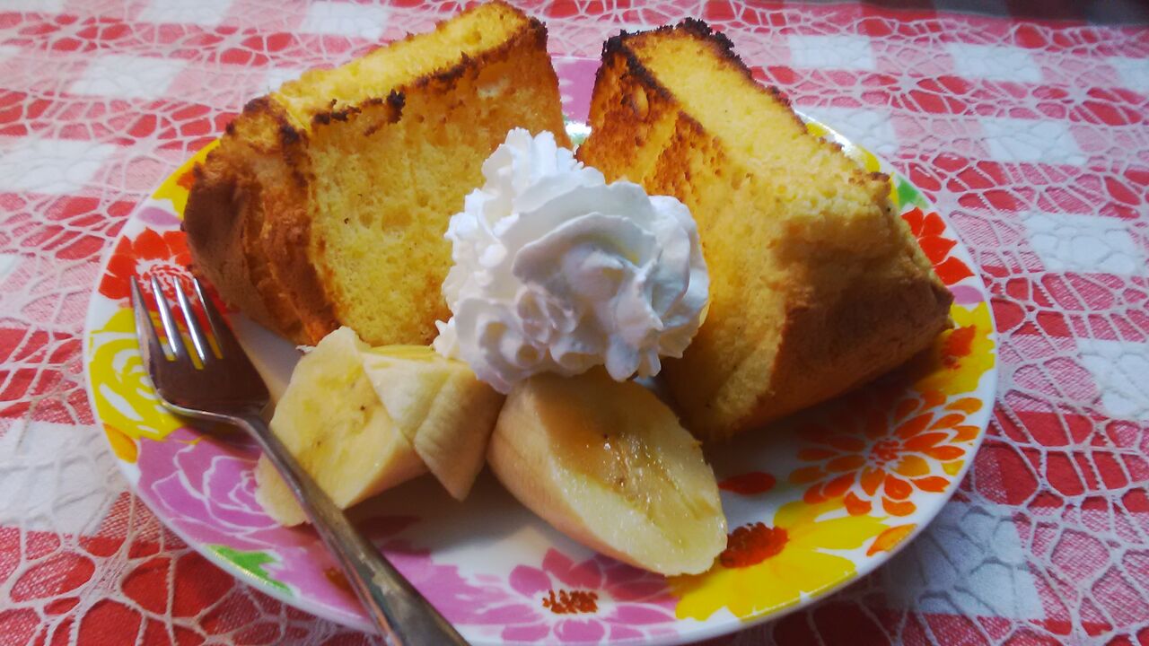 シフォンケーキのバタートーストでおやつ みいこの部屋