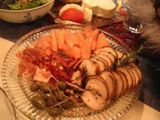 れんちゃんパパのスモークチキンを並べたトコ