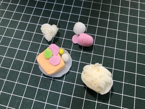 8713DBD9-B936-458E-BB6A-BCFCCCB26BB4