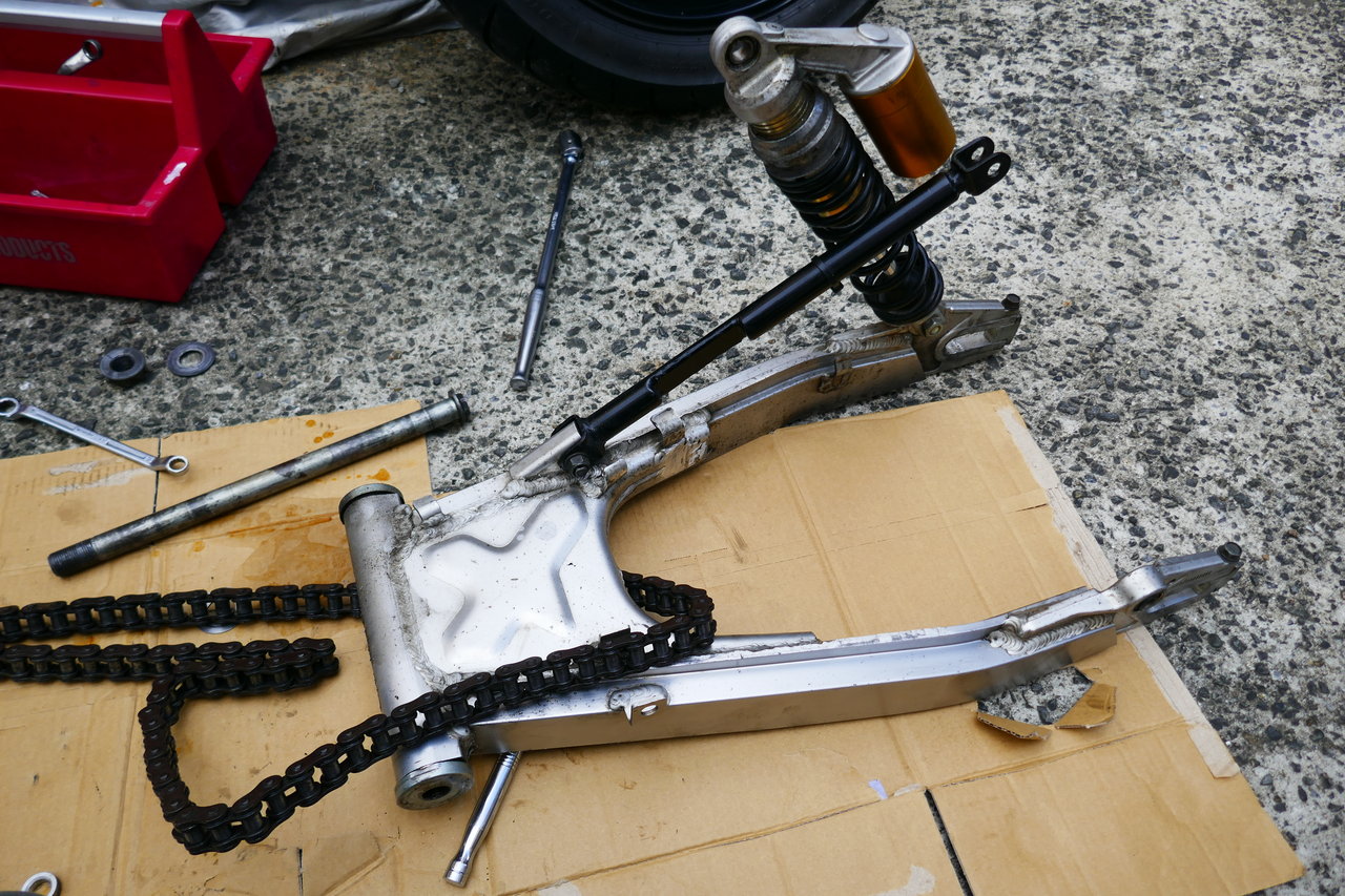 GSX750Sカタナ チェーン・スプロケ交換 520コンバート : カタナとRZの日記