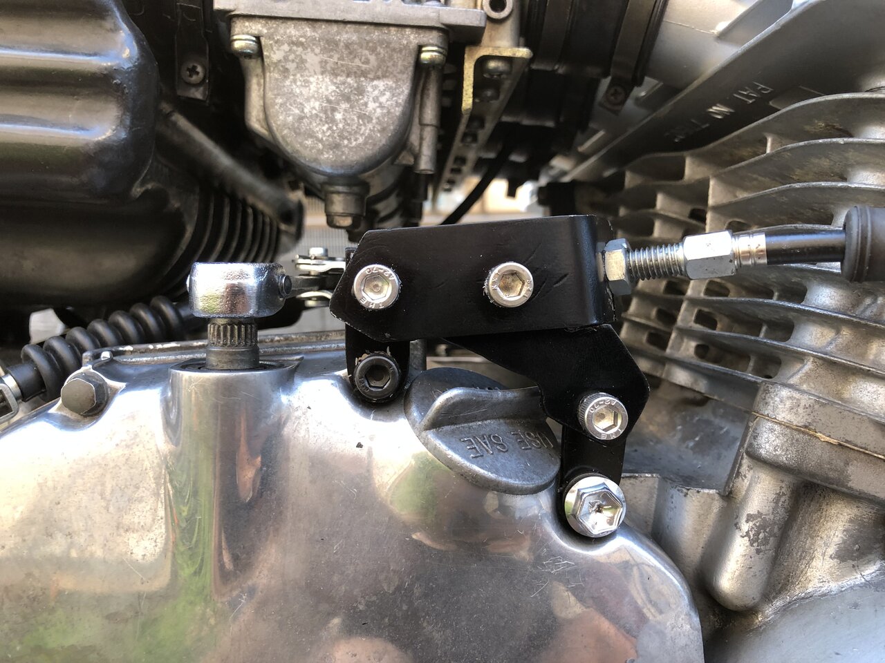 GSX750Sカタナ クラッチ取り回し変更 : カタナとRZの日記