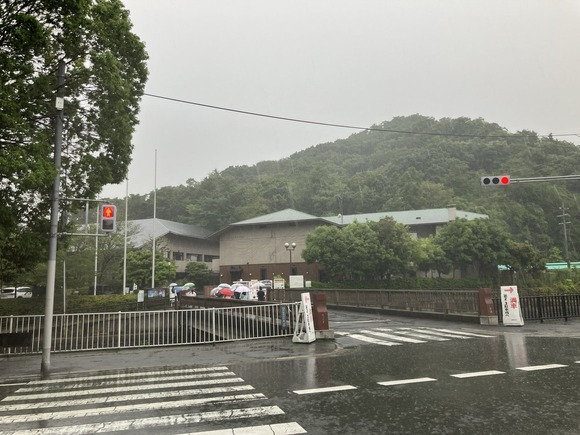 34ZMgIUcQVaqtWDGH_t4DQ