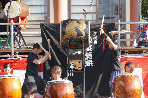 P1370570-1.png