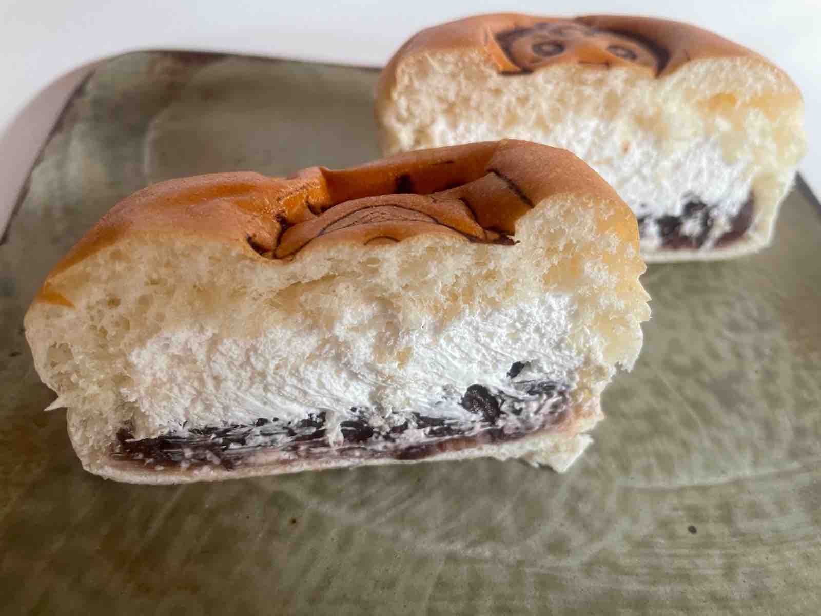 幻のクリームパンが販売中ってなってる！JR津田駅のところ〜そのパンに