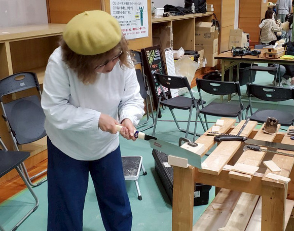 LINE_ALBUM_20250413 削ろう会&茶道_250510_6