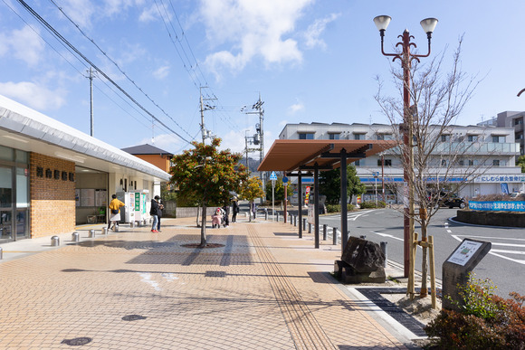 河内磐船駅 パーゴラ完成 2024年2月 - 14