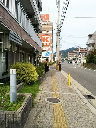 [画像:7080880c-s.jpg]