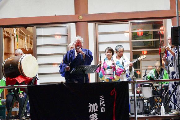 P1380154-1.png
