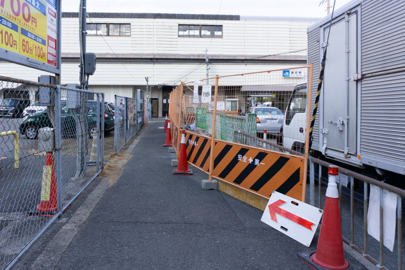 星田駅前 猛暑対策工事 2024年1月-12