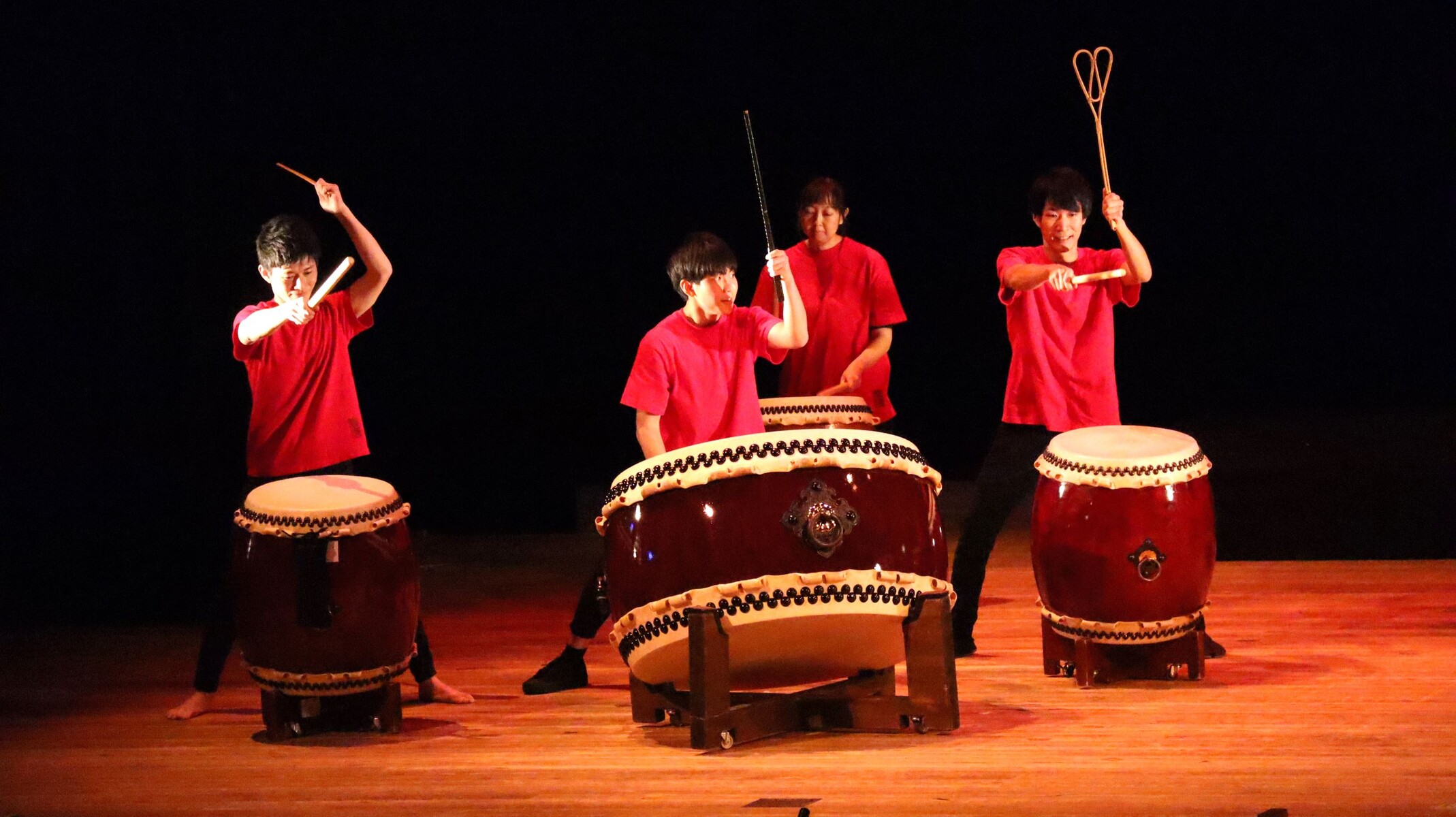 11グループが登場 星の里いわふねで行われた和太鼓フェスタ 冬祭 に行ってきた 交野タイムズ 11グループが登場 星の里いわふねで行われた和太鼓フェスタ 冬祭 に行ってきた 交野タイムズ