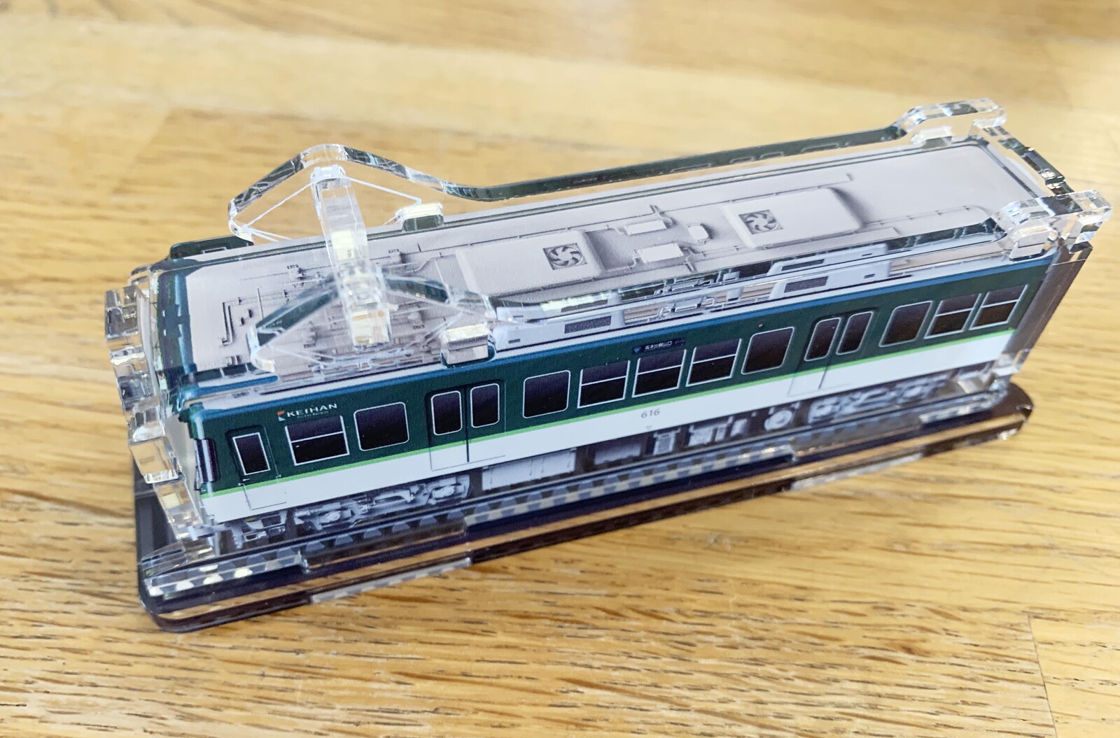 ちょっと珍しい京阪電車の立体アクスタ。「3Dアクデン」交野市内（ソレイユカフェ）で販売中 : 交野タイムズ