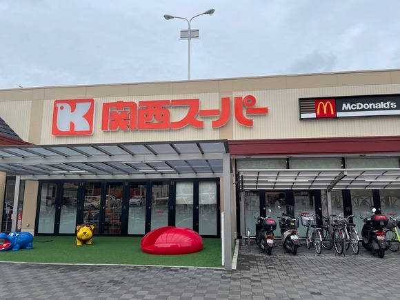 B588E84E-0472-44BE-BF25-5D90BD8CCE52