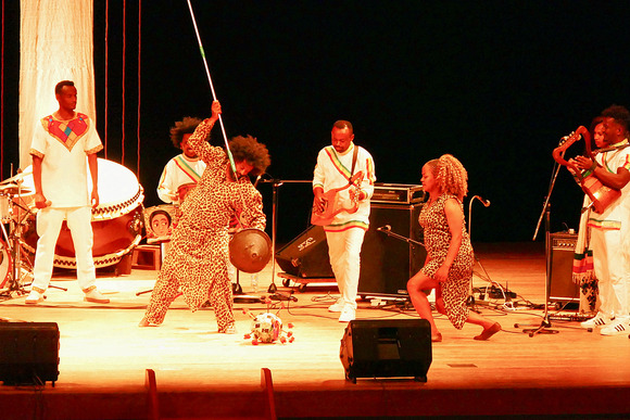 P1910364-1.png
