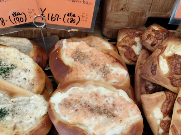 2720B0FE-62AF-4BE0-9855-47E9872C4676