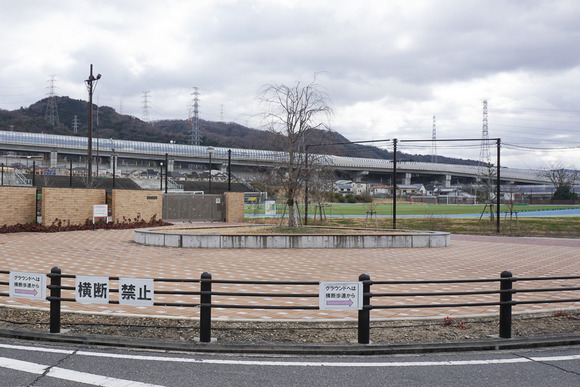 関西創価学園グラウンド-3