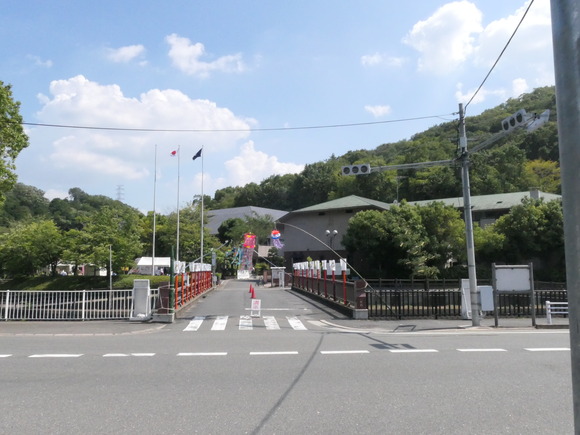P1758814
