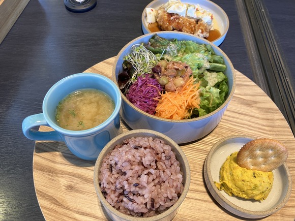 2025-12-05_11-55-00_799