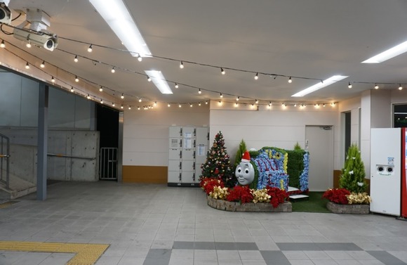 私市駅前のイルミネーション 20241218-8