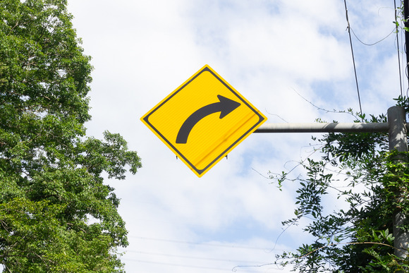 私市のカーブ 20240812-2