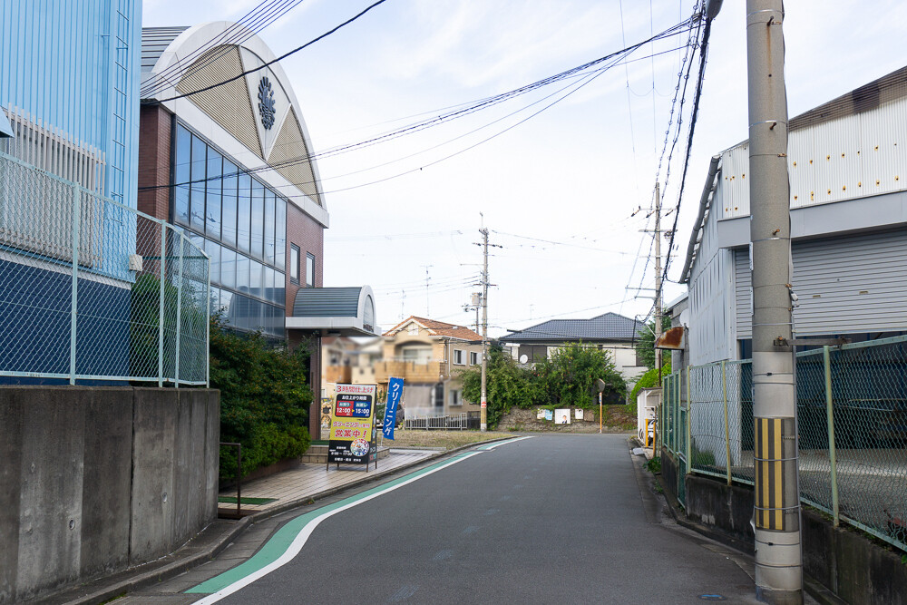 星田北のイセヅドライ本社に「交野工場前店」ができてる【情報提供：し