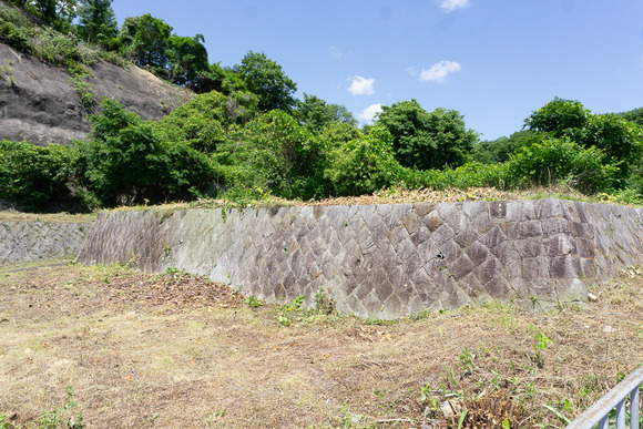 南星台バス停 崖の工事 202406054