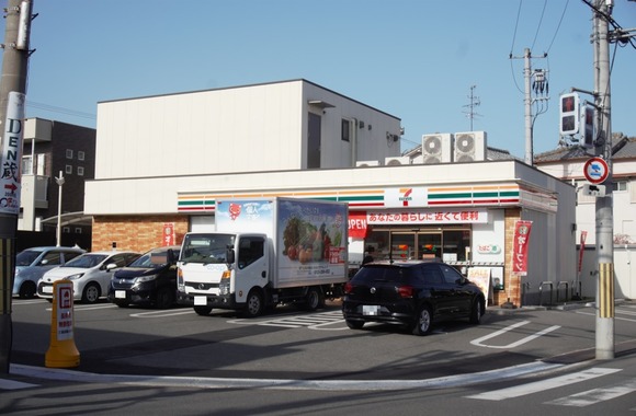 セブンイレブン 星田1丁目店-4