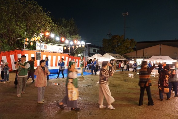 盆踊りや打ち上げ花火も!「妙見東秋祭り」が開催されてた