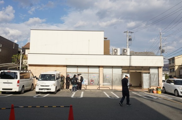 星田のセブンイレブンが改装のため休業してる。1月30日リニューアルオープン予定【情報提供：綿子さん】