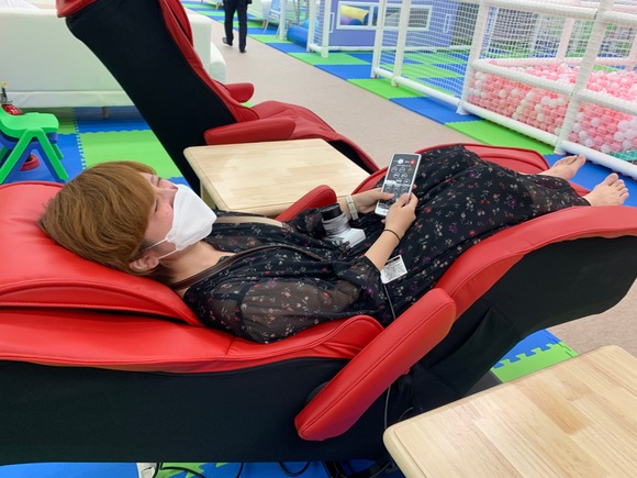 LINE_ALBUM_220615_110